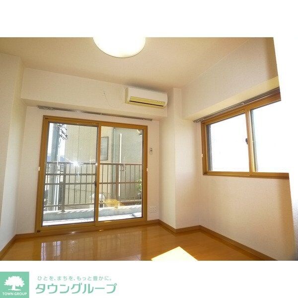 ヤサカハイム市川の物件内観写真