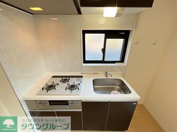 アンビシャス千葉城前の物件内観写真