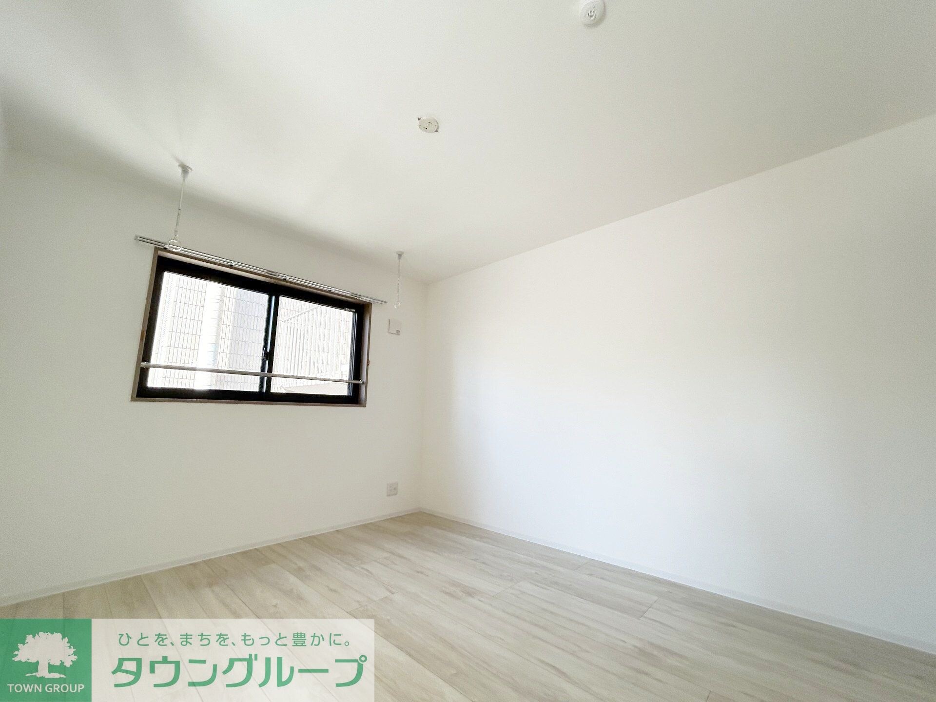 トレ・アルコバレーノ中央の物件内観写真