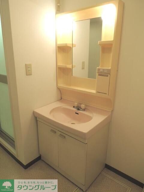 イーストパーク胡録台の物件内観写真