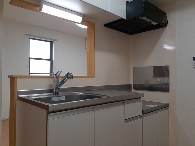 ウィスティリアの物件内観写真