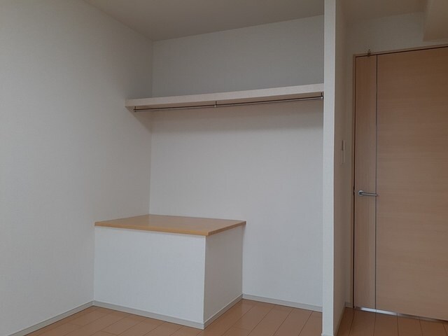 ウィスティリアの物件内観写真