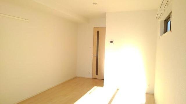 シャン・ド・フルールの物件内観写真