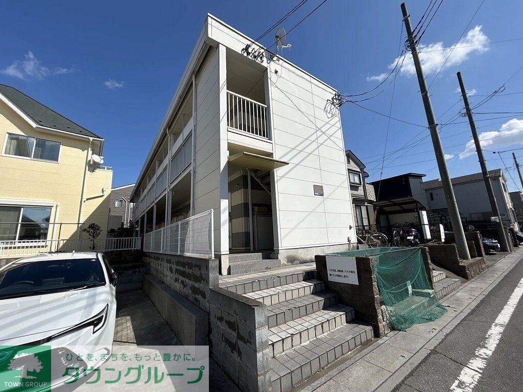 レオパレスムツミハイツ東大宮の物件外観写真