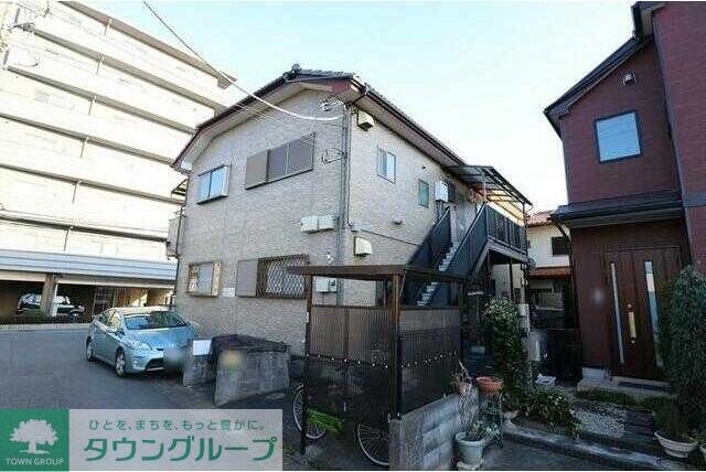 レオ・メリーハイツの物件外観写真