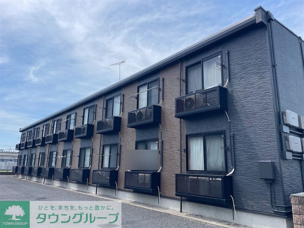 レオパレスプロシードの物件外観写真