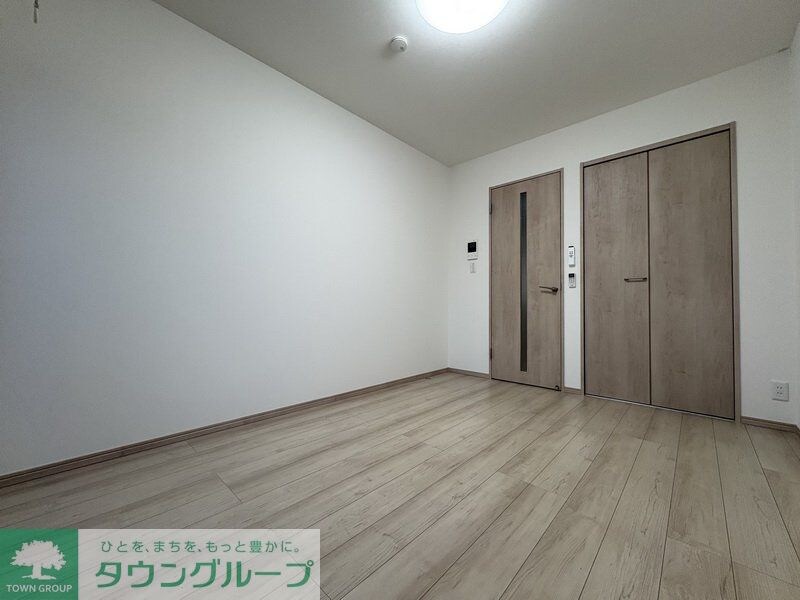 ウエストガーデン幸手中IIIの物件内観写真