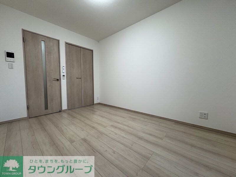 ウエストガーデン幸手中IIIの物件内観写真