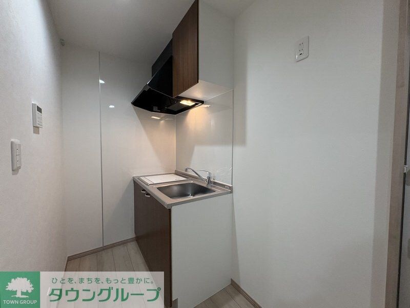 ウエストガーデン幸手中IIIの物件内観写真