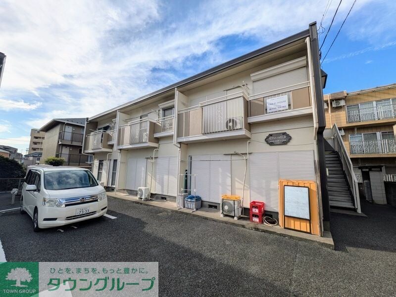 ピアットハイツAの物件外観写真