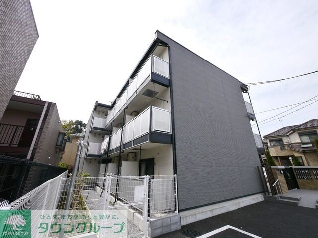 レオパレスルナ ルミエール与野の物件外観写真