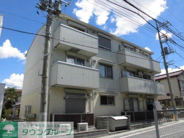 コンフォールの物件外観写真