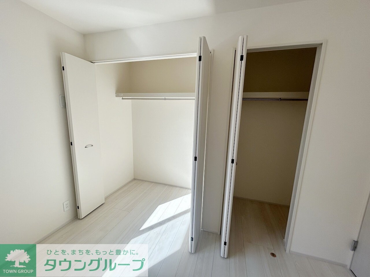 ガレージハウス久喜青毛の物件内観写真