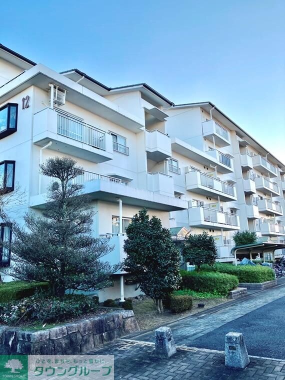 杉戸高野台ベリアス西六番街12号棟の物件外観写真