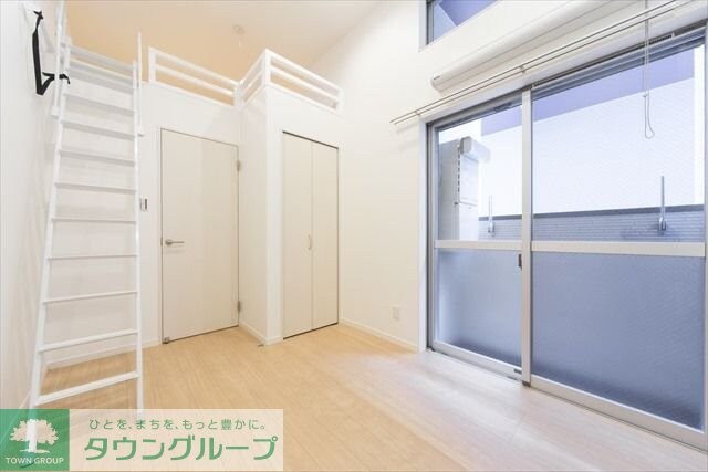 プロストル ミラの物件内観写真