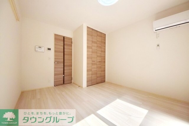 ホワイトヴィラの物件内観写真