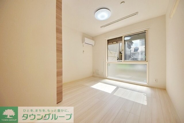 ホワイトヴィラの物件内観写真