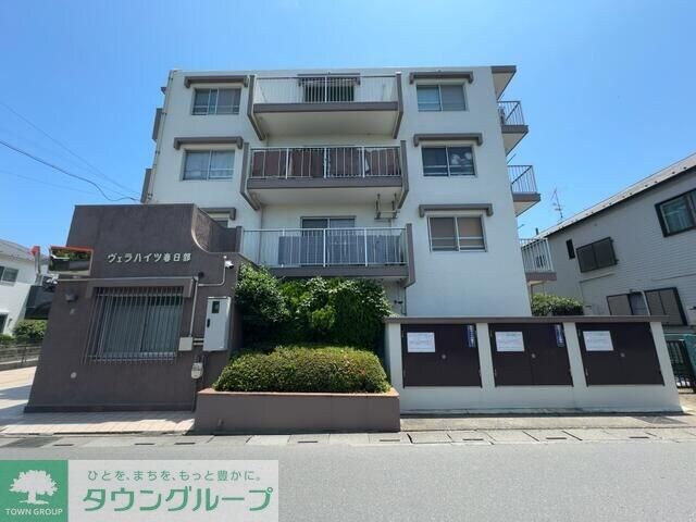 ヴェラハイツ春日部の物件外観写真