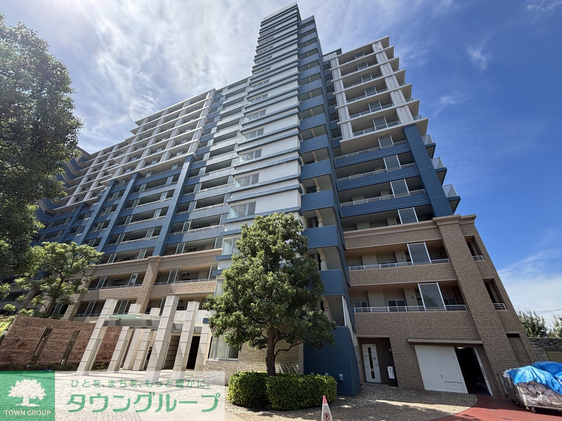 ザ・ミレナリータワーズの物件外観写真