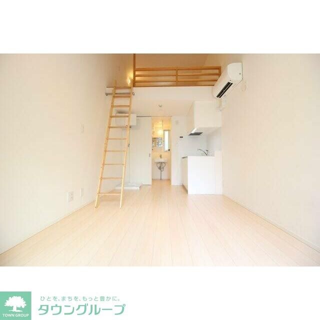 カーサヴァリエッタ岸谷の物件内観写真