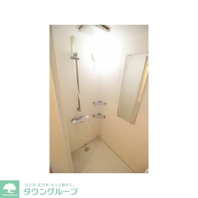 カーサヴァリエッタ岸谷の物件内観写真