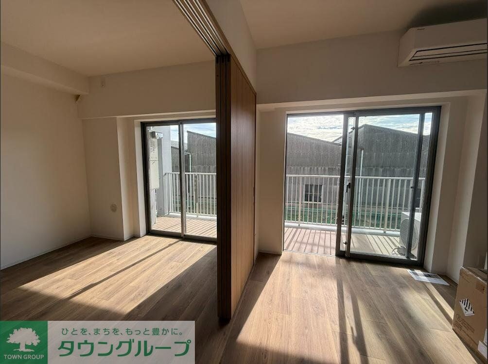 リーラ横浜川和町の物件内観写真