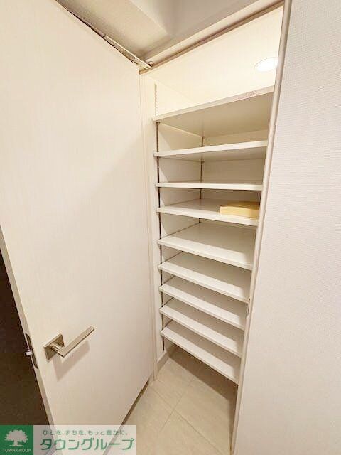 アイルプレミアム横浜ノルドの物件内観写真