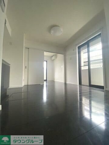 クレドメゾン東神奈川の物件内観写真