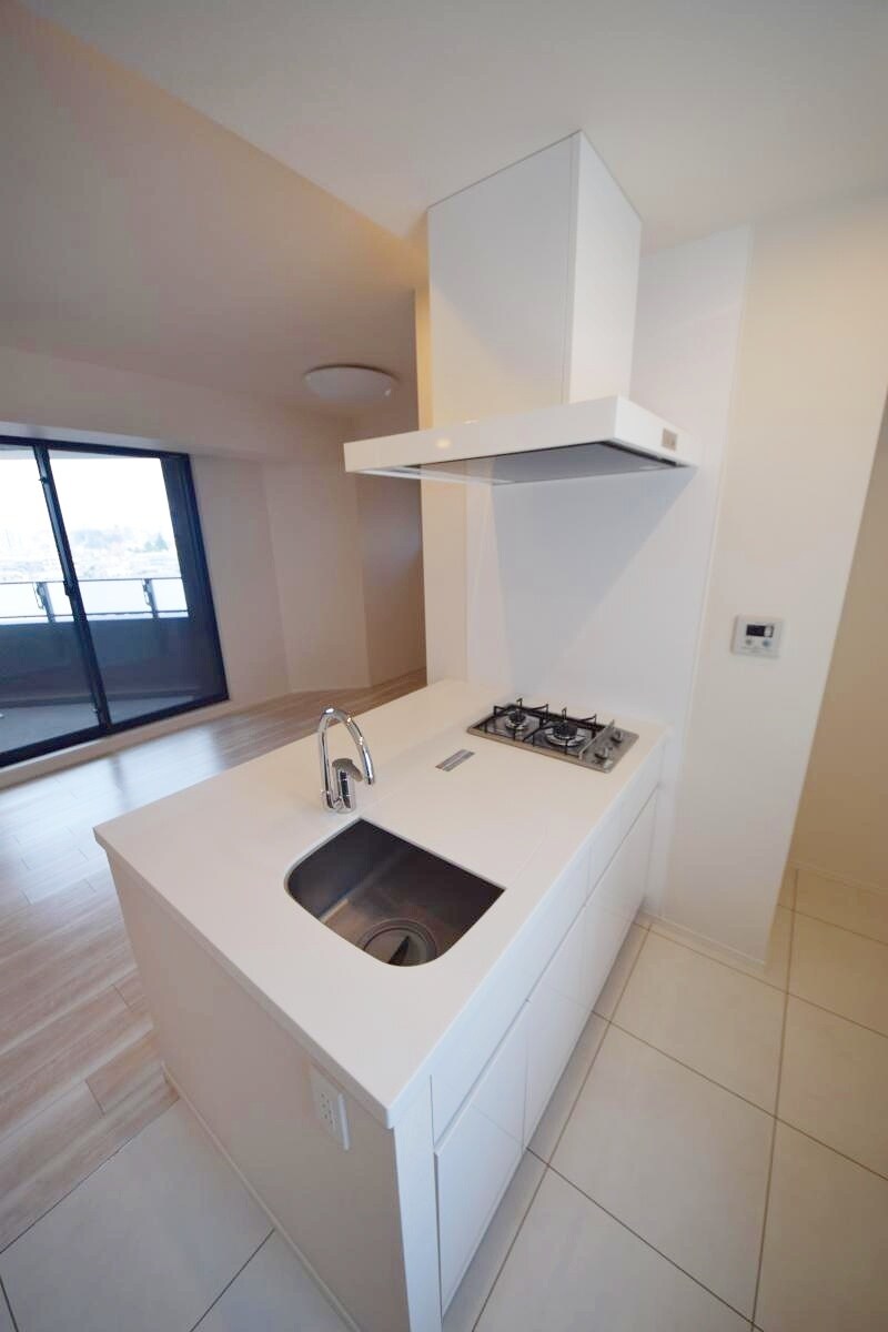 プライムメゾン本郷の物件内観写真