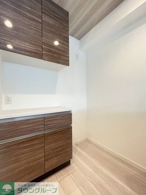 コンフォリア・リヴ文京護国寺の物件内観写真