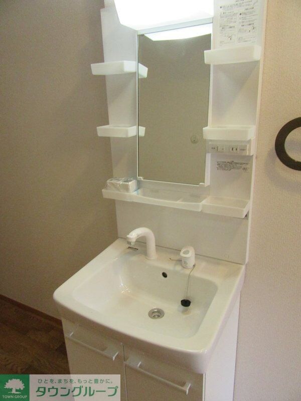 コンフォール千駄木の物件内観写真