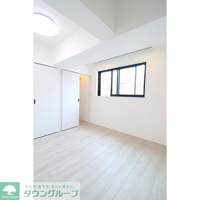 コンフォリア日暮里の物件内観写真