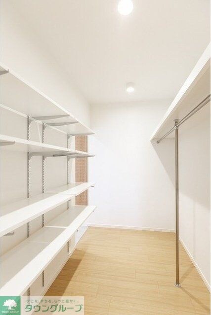 コンフォリア高島平の物件内観写真