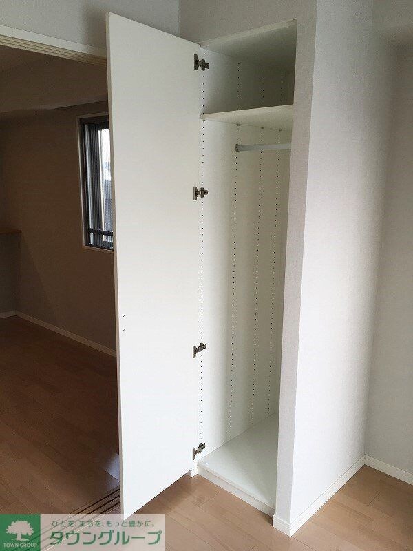 エスティメゾン赤羽の物件内観写真