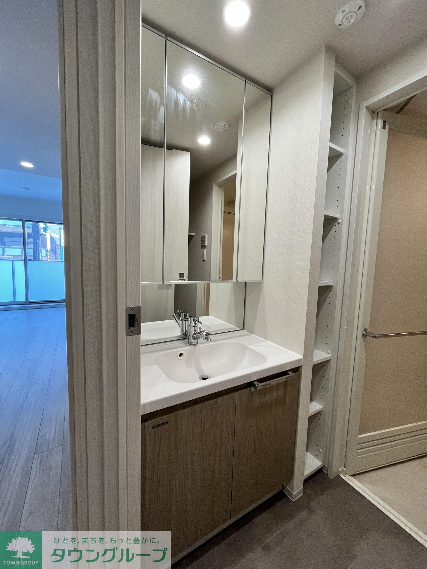 ルミーク本町イーストの物件内観写真