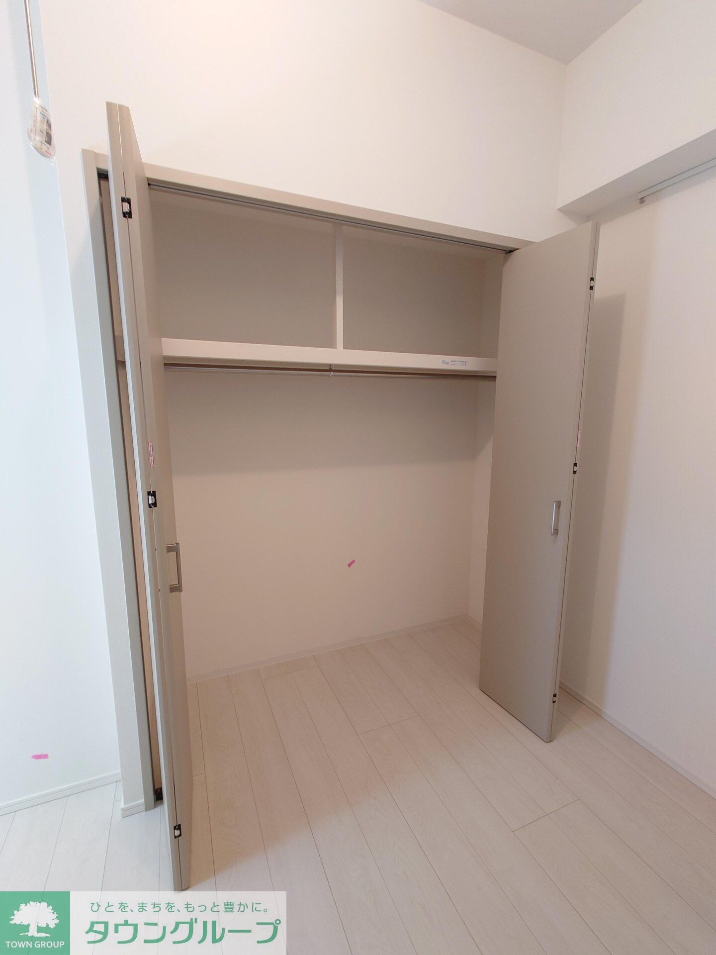 ワンルーフレジデンス台東根岸の物件内観写真