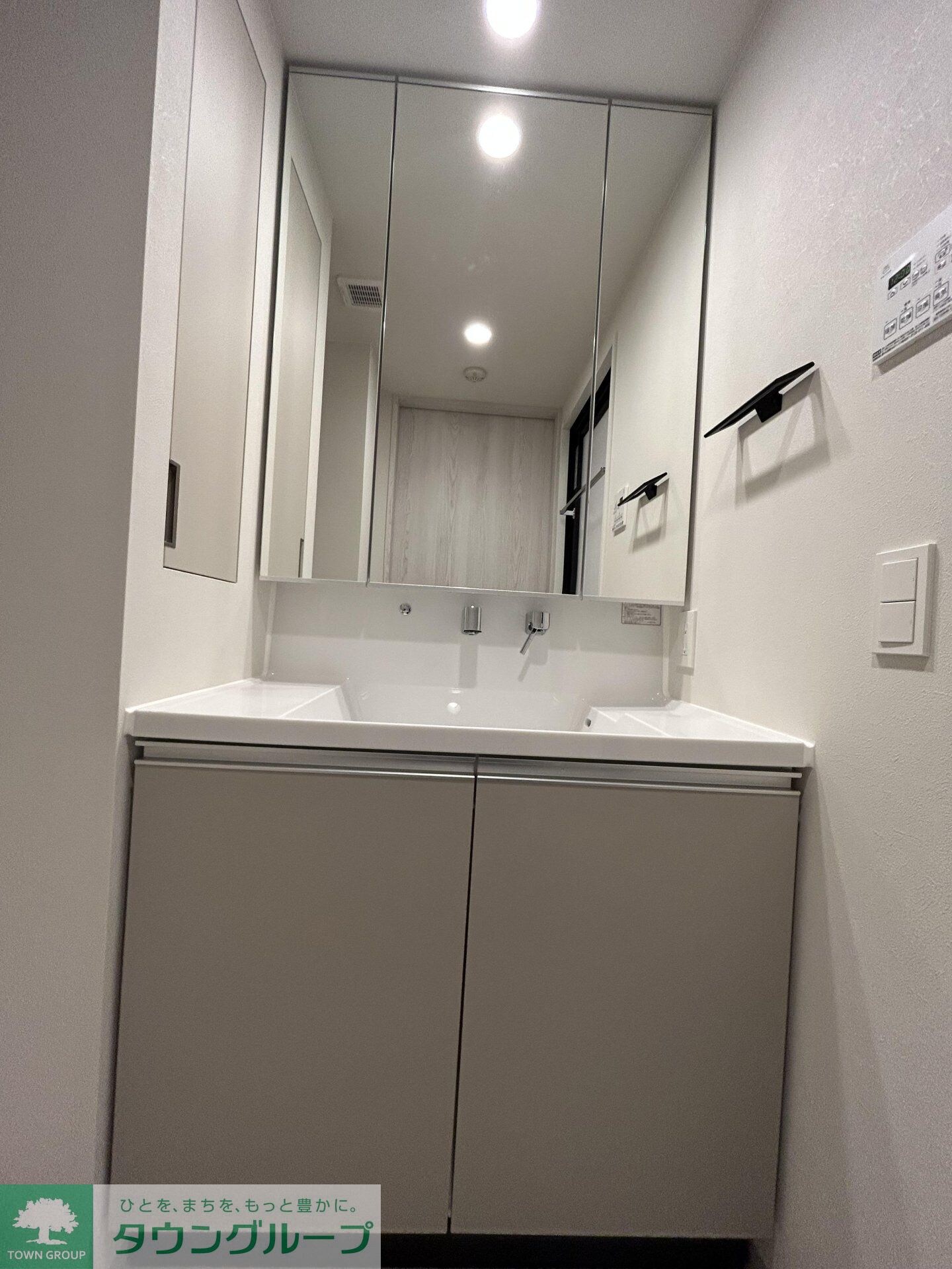 クロスレジデンス六義園の物件内観写真