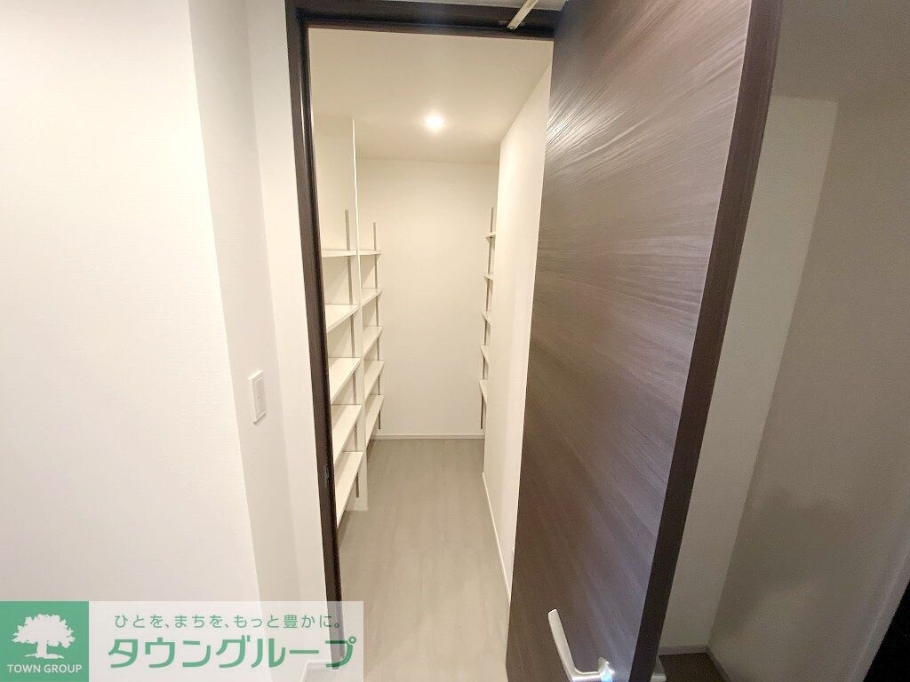 コンフォリア新宿イーストサイドタワーの物件内観写真