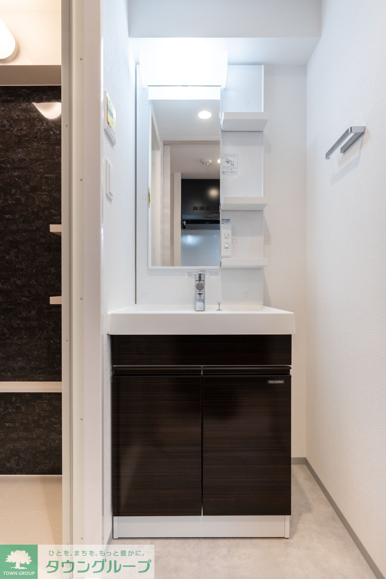 コンフォリア・リヴ北新宿の物件内観写真