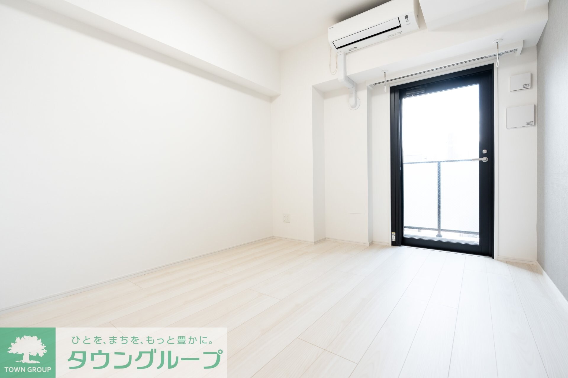 コンフォリア・リヴ北新宿の物件内観写真