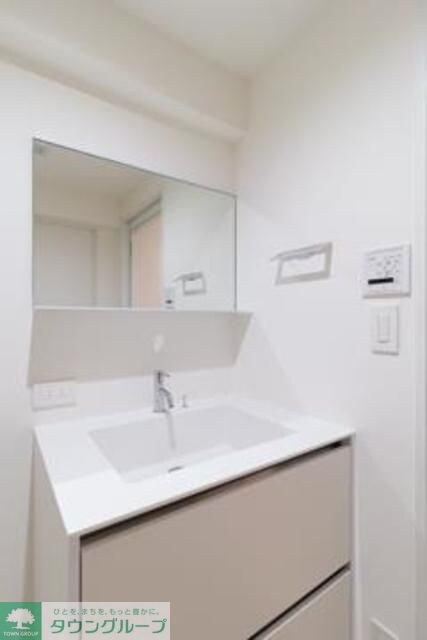 LA REINA ICHIGAYA KAGACHOの物件内観写真