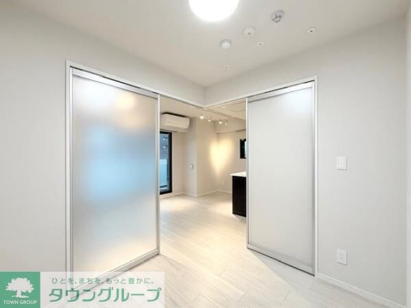 La Perla Yotsuyaの物件内観写真