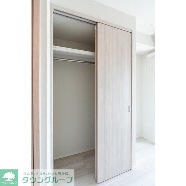 コンフォリア・リヴ東中野の物件内観写真