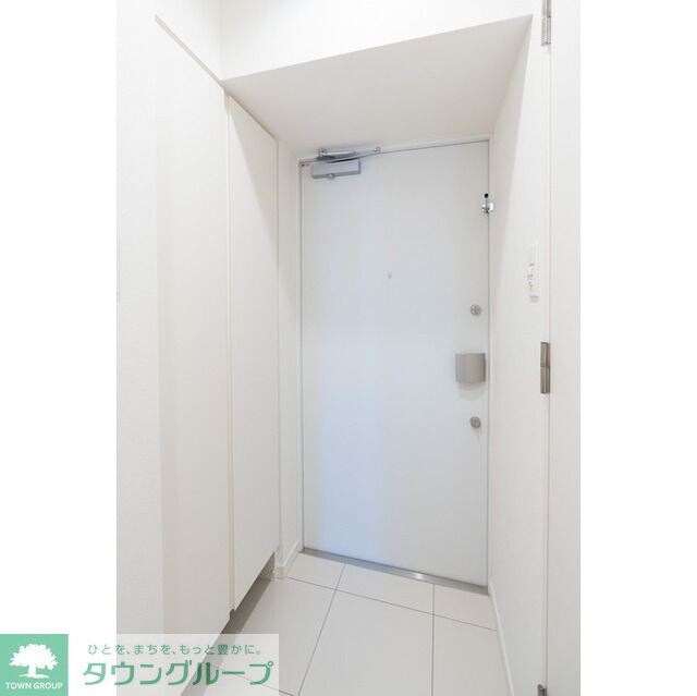 コンフォリア・リヴ新中野SOUTHの物件内観写真