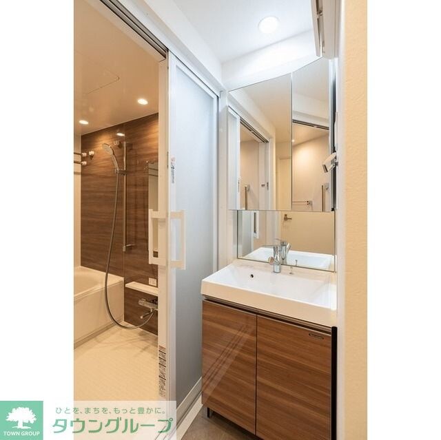 コンフォリア・リヴ新中野SOUTHの物件内観写真