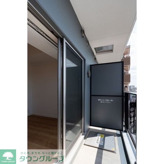 コンフォリア・リヴ新中野SOUTHの物件内観写真