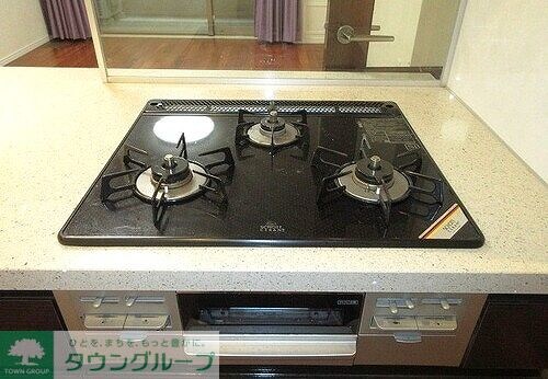 ロイヤルシーズン新宿柏木の物件内観写真