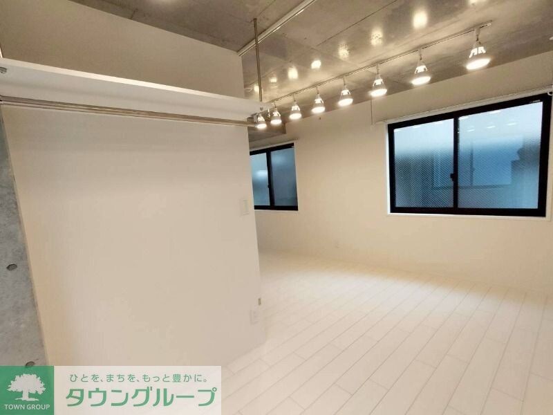 Fons Lucis Izumiの物件内観写真