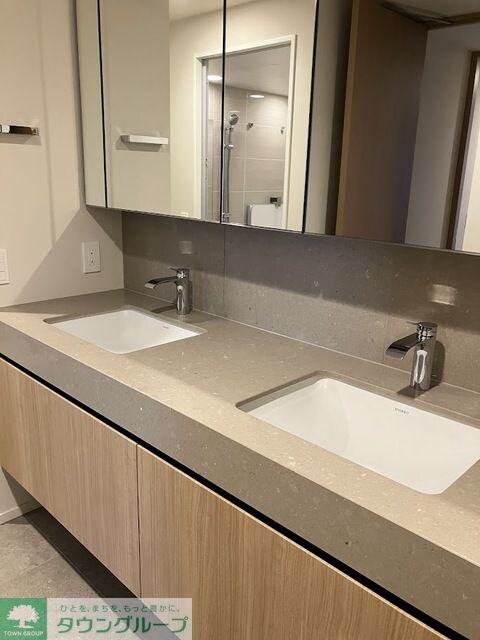 ザ・パークハウス千代田六番町の物件内観写真