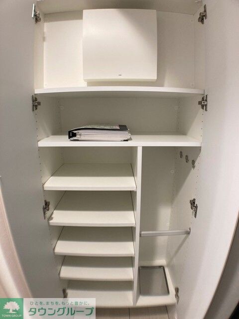 プレール・ドゥーク新宿Westの物件内観写真